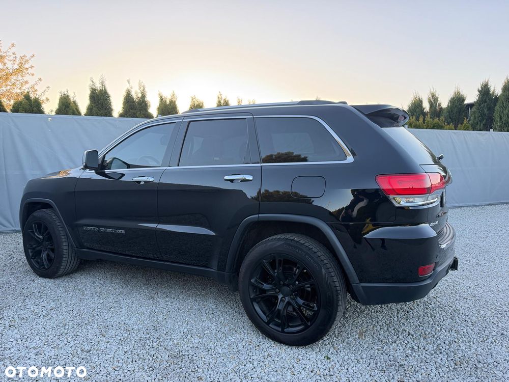 Jeep Grand Cherokee - 9