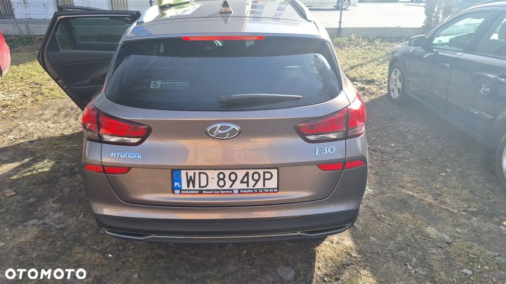 Hyundai i30 1.5 T-GDI 48V Comfort - 2