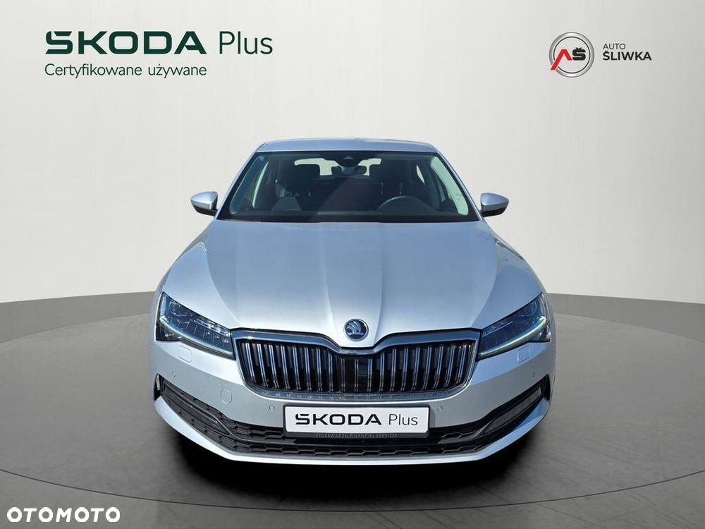 Skoda Superb 2.0 TDI SCR Ambition DSG - 9