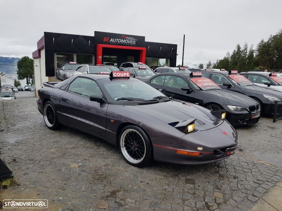 Pontiac Fire Bird - 7