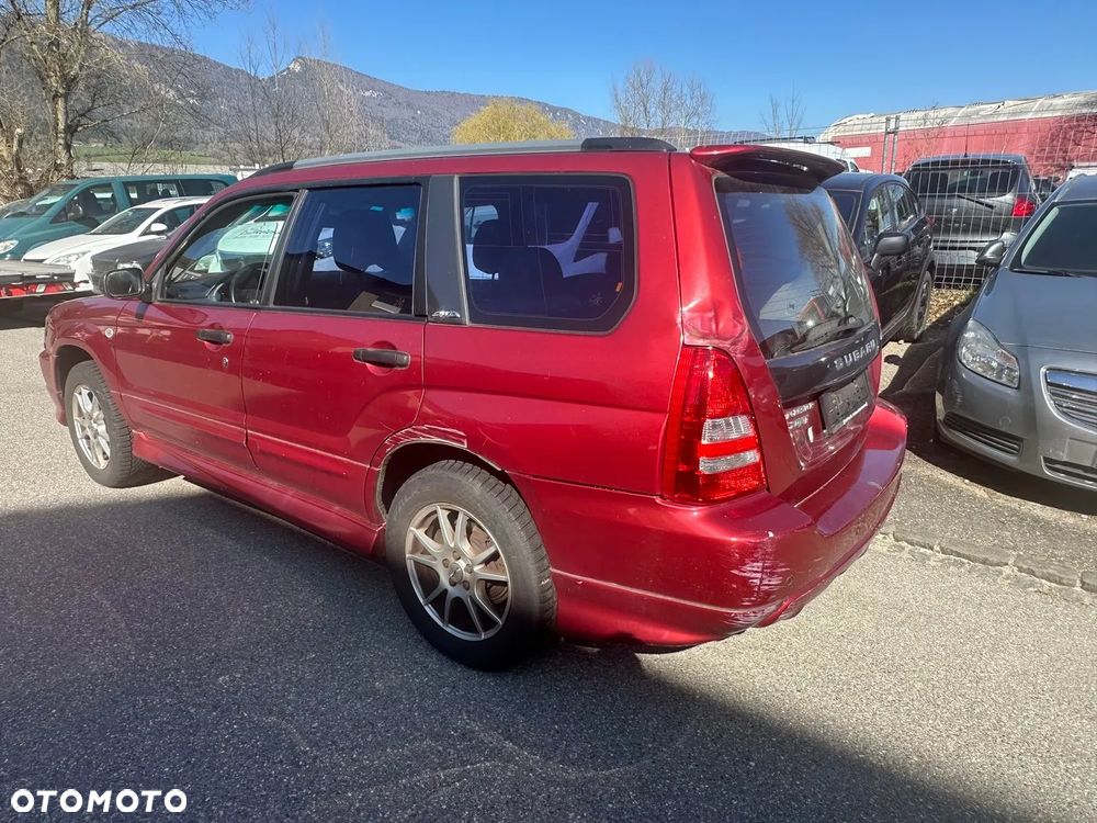 Subaru Forester 2.0X Turbo - 3