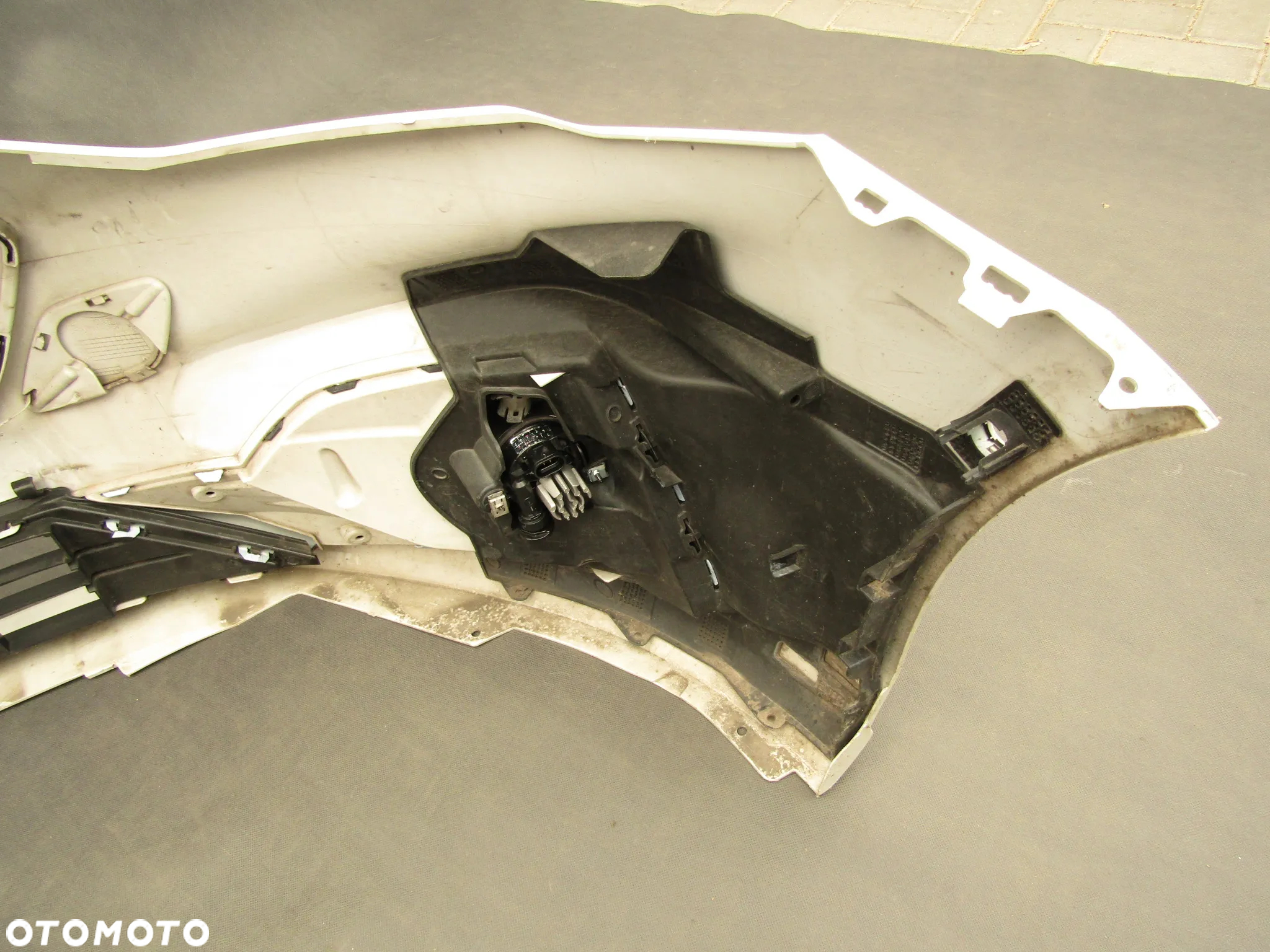 Zderzak przedni Ford Focus ST LINE MK4 18 - 23 Pdc-6 Lakier Metropolis White - 16