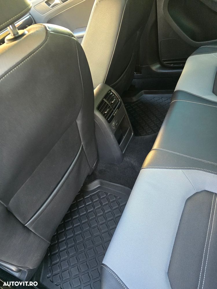Volkswagen Jetta 2.0 TDI DSG Highline - 21