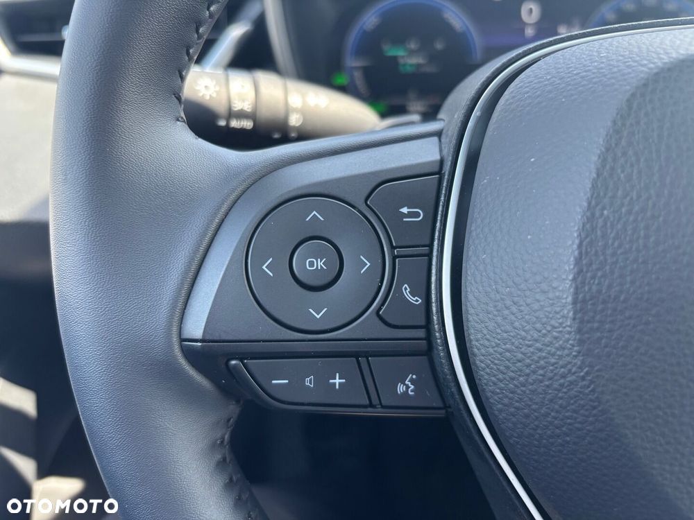 Toyota Corolla 2.0 Hybrid Style - 12