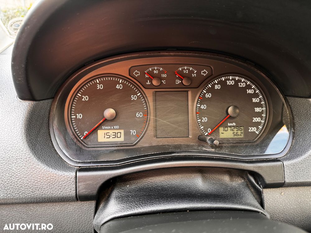 Volkswagen Polo - 7