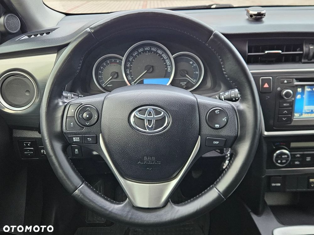 Toyota Auris 1.33 VVT-i Comfort - 19