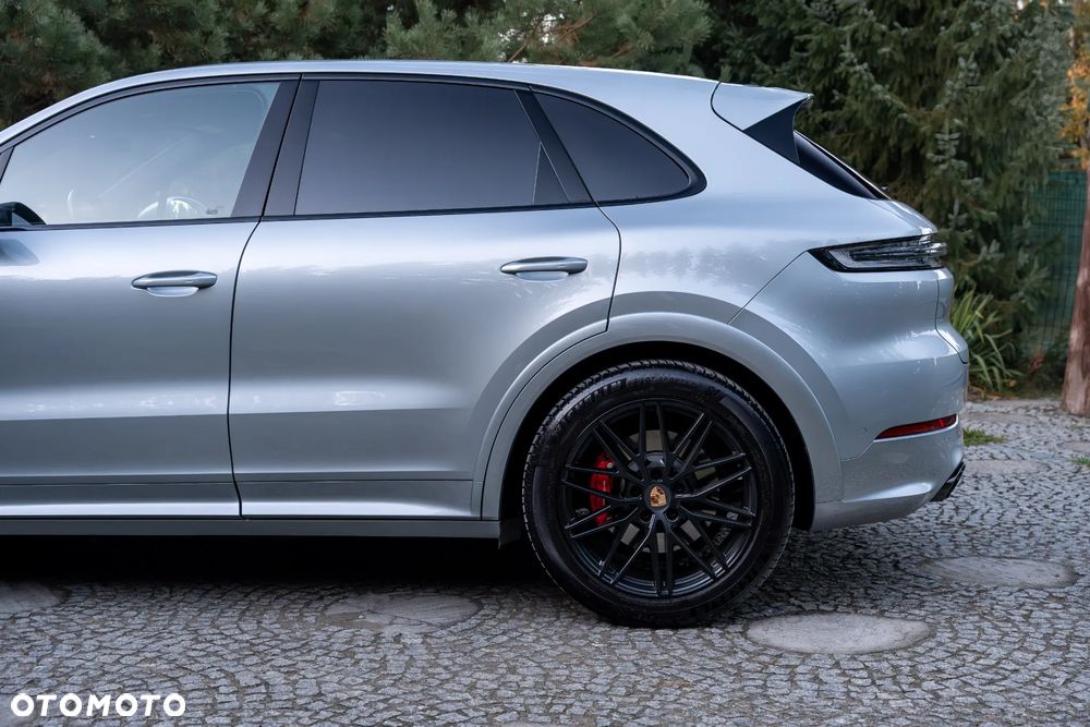 Porsche Cayenne GTS Tiptronic S - 10