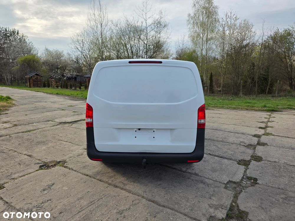 Mercedes-Benz Vito 447 klima Tempomat 145700 km long silnik 2,2 vivaro trafic custom - 6