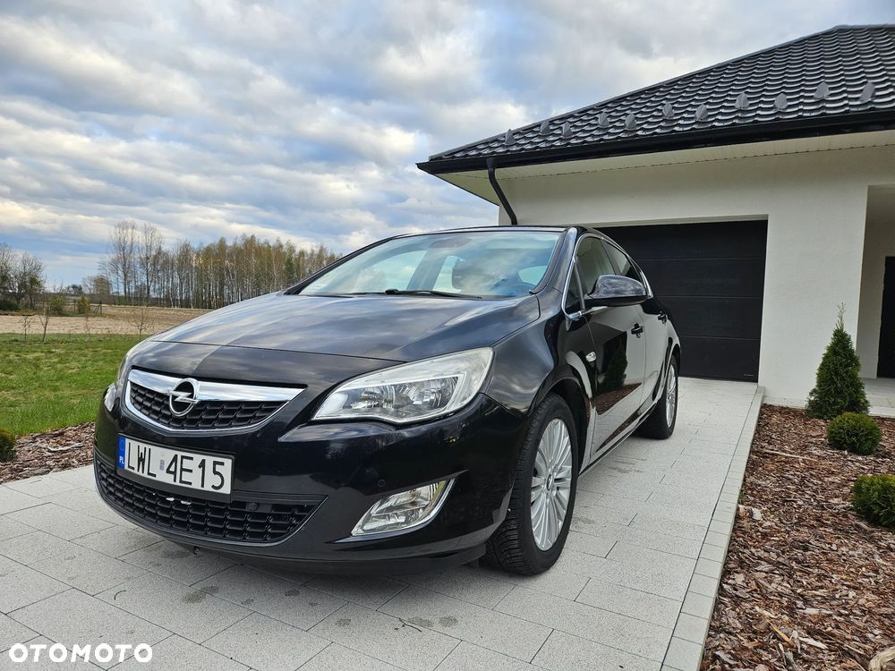 Opel Astra 1.7 CDTI DPF Cosmo - 3