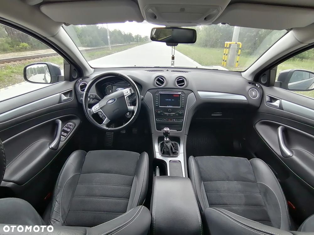 Ford Mondeo 1.6 TDCi Titanium - 8