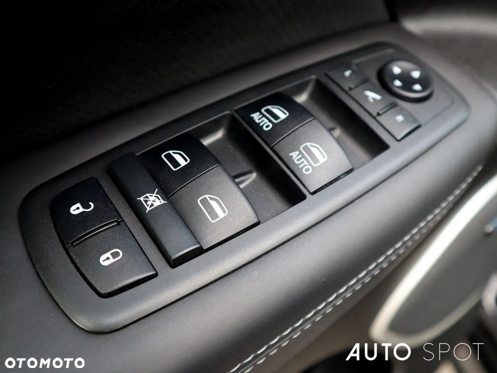 Jeep Grand Cherokee 6.4 V8 Hemi 4WD Automatik SRT - 14