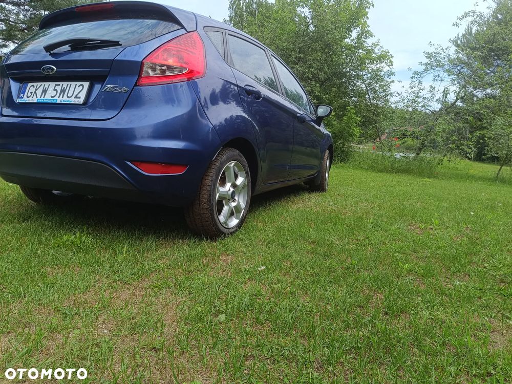 Ford Fiesta - 4