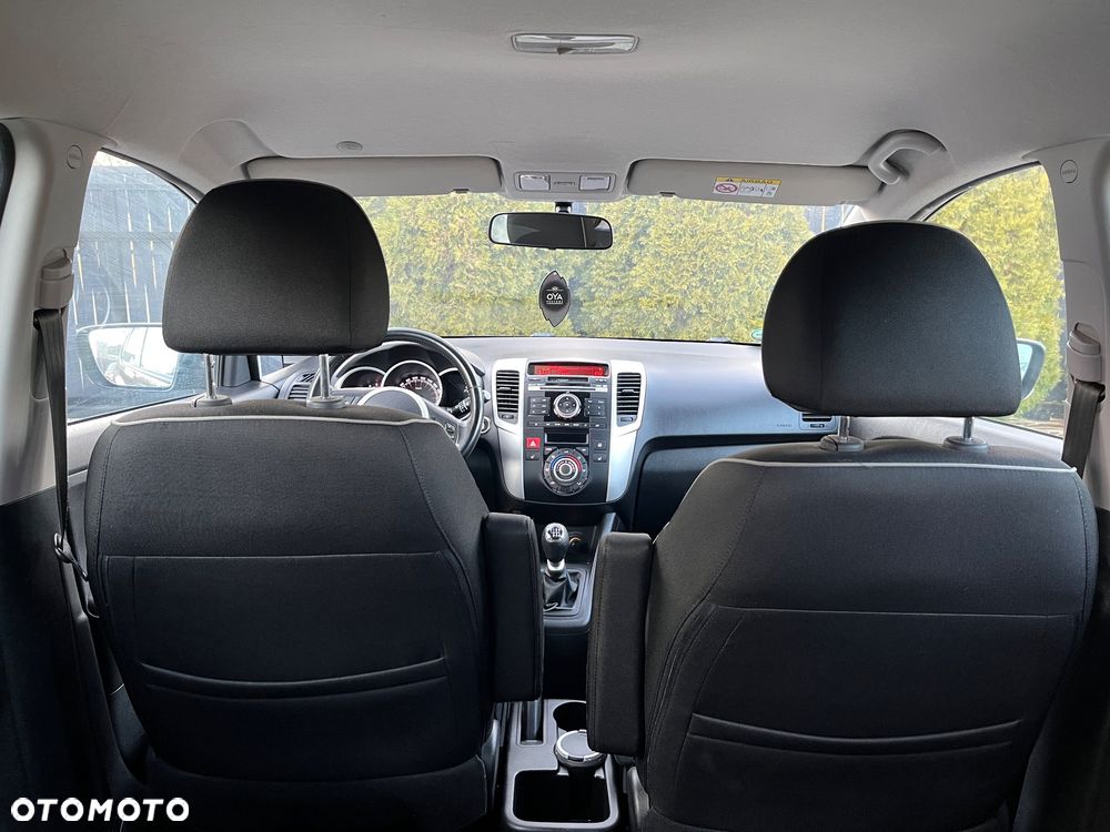 Kia Venga - 13