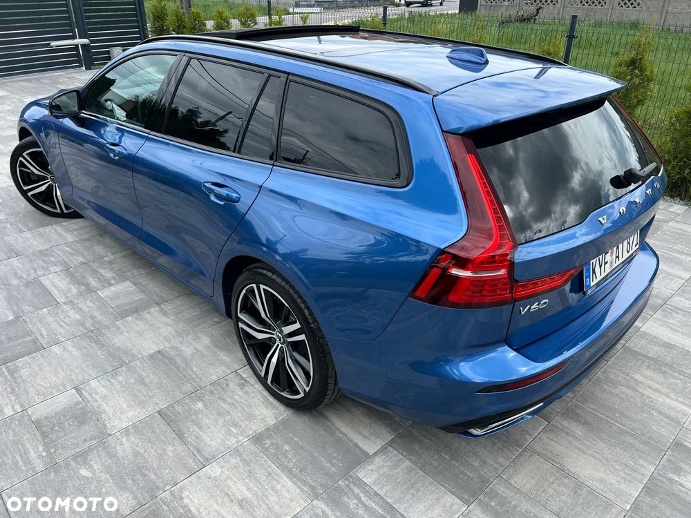 Volvo V60 T8 AWD Twin Engine Geartronic R-Design - 22
