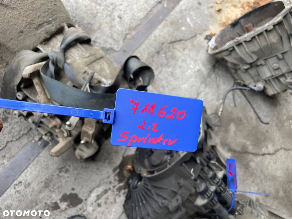 SKRZYNIA BIEGÓW 711620 MERCEDES SPRINTER 2.2 - 5