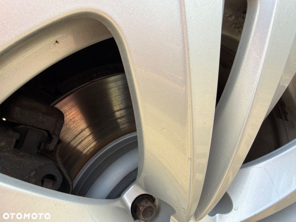 BMW Seria 7 - 34