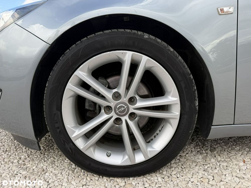 Opel Insignia - 34
