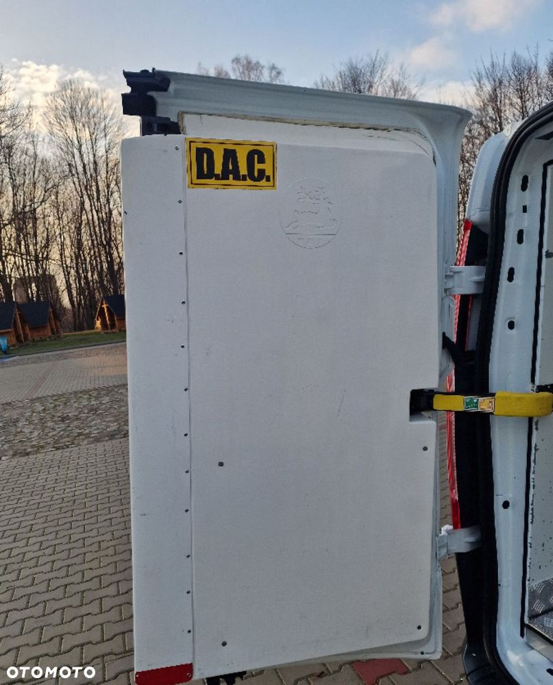 Ford Transit Custom - 31