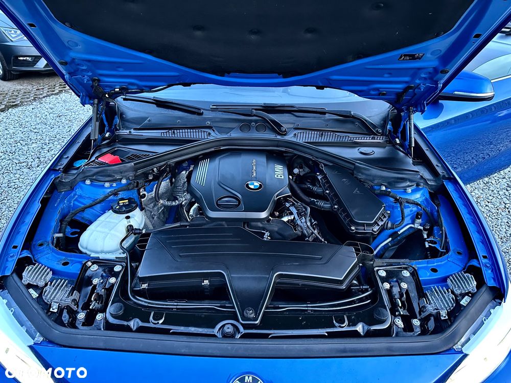 BMW Seria 2 218d M Sport - 21