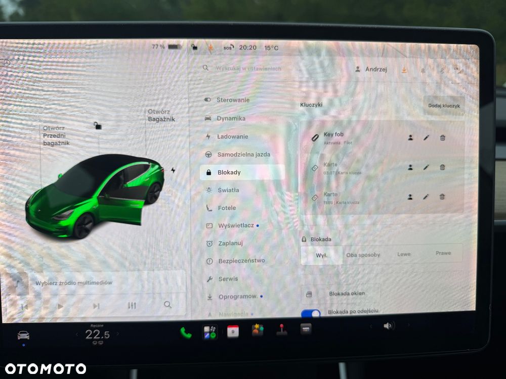 Tesla Model 3 - 24