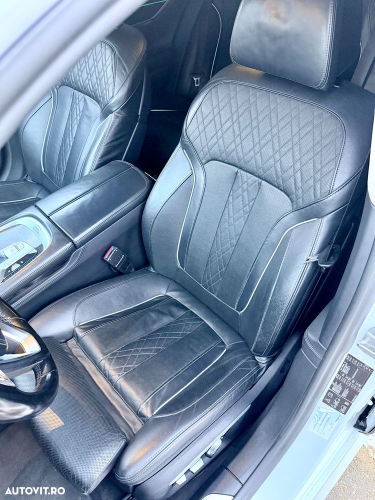 BMW Seria 7 740d xDrive - 13