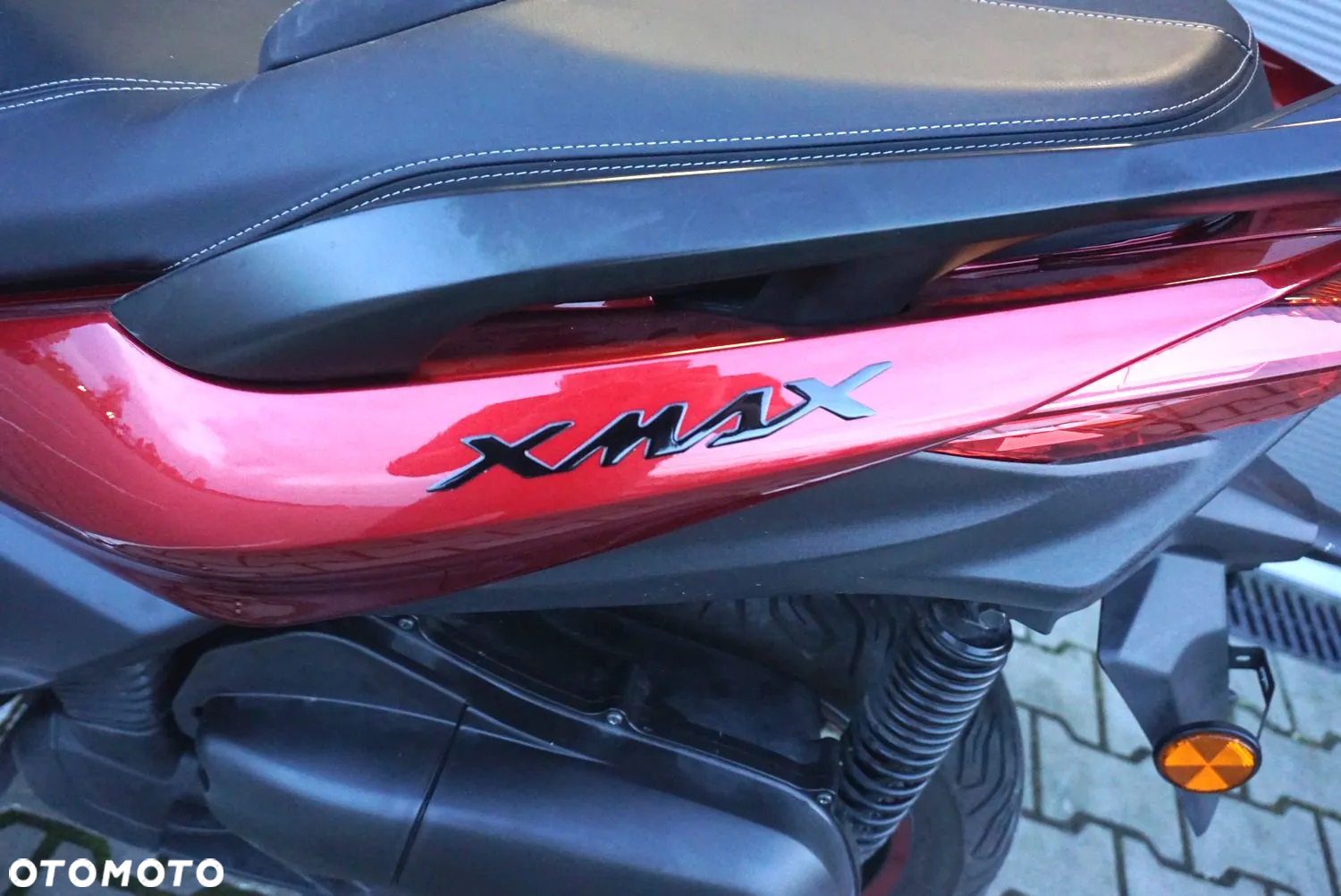 Yamaha X-max - 16