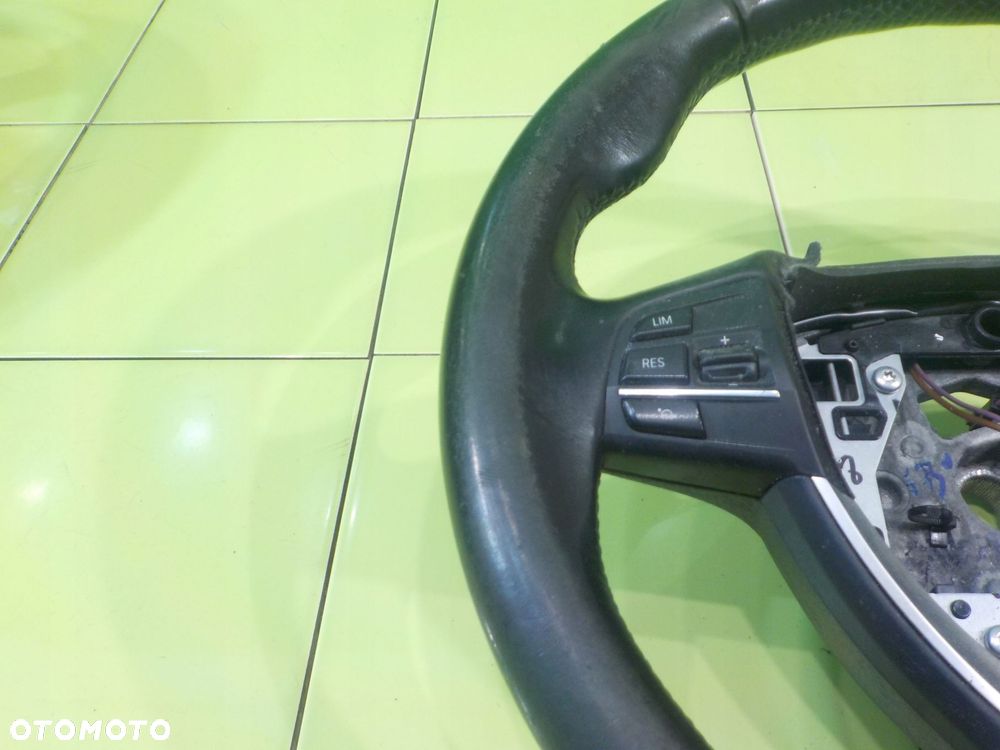 BMW 5 F10 2.0 D 11r SEDAN 4D kierownica - 4