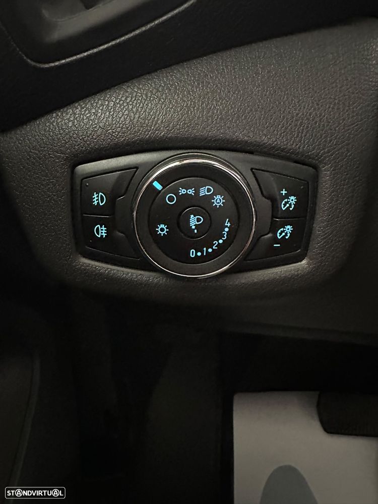 Ford Transit Connect 1.5 TDCi L1 Caixa-Automatica - 27