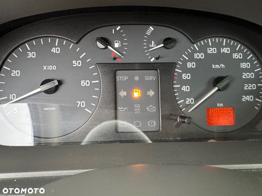 Renault Scenic 1.6 16V Privilege - 12