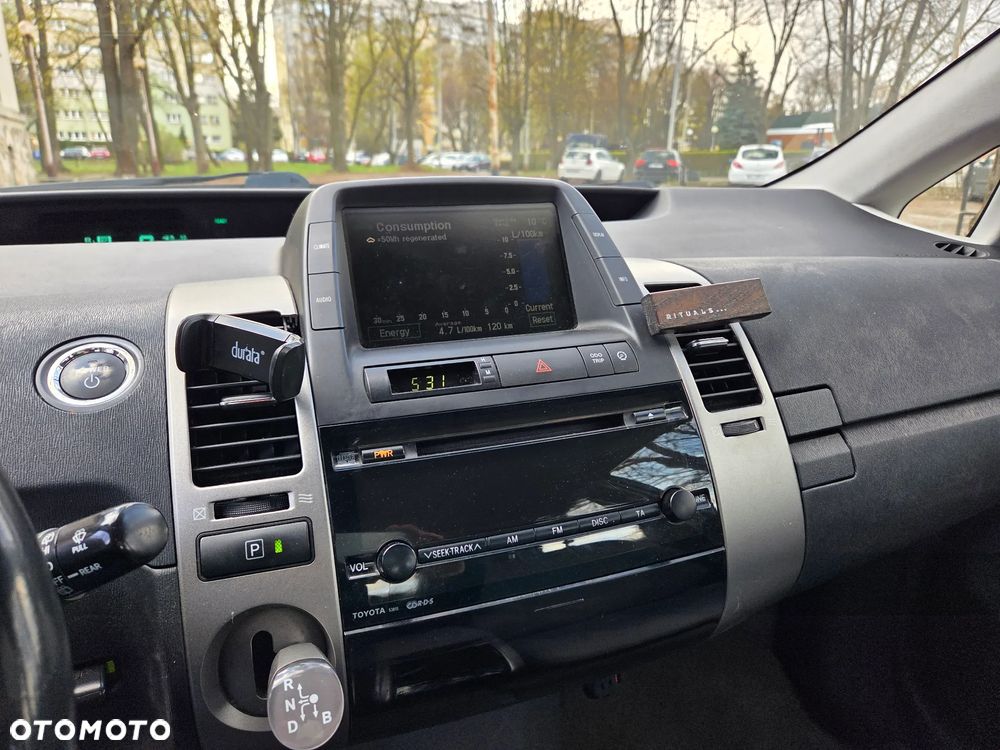 Toyota Prius 1.5 VVT-i Prestige - 9