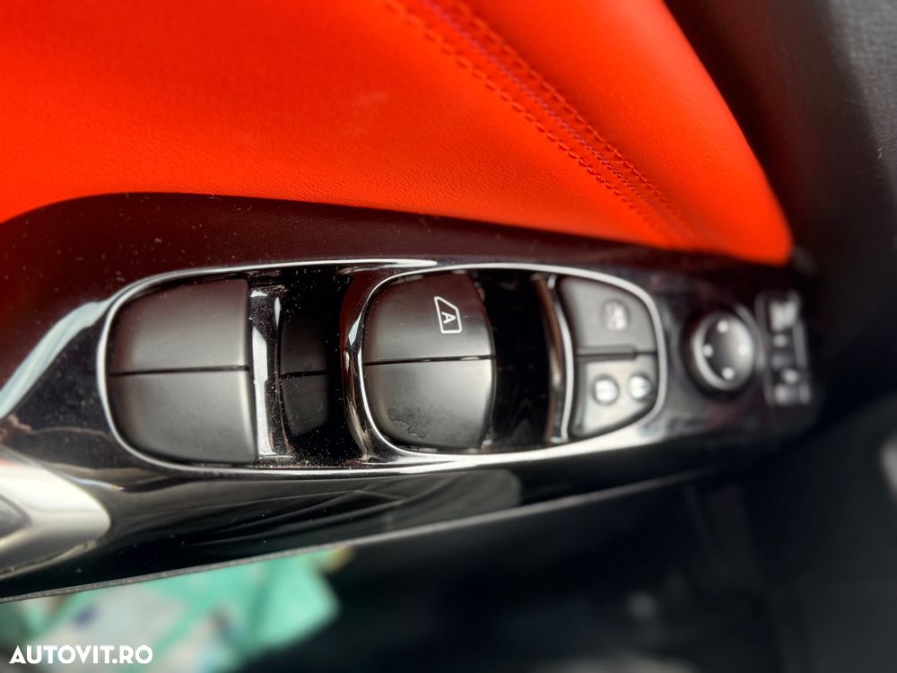 Nissan Juke DIG-T 114CP 7DCT N-Design - 11