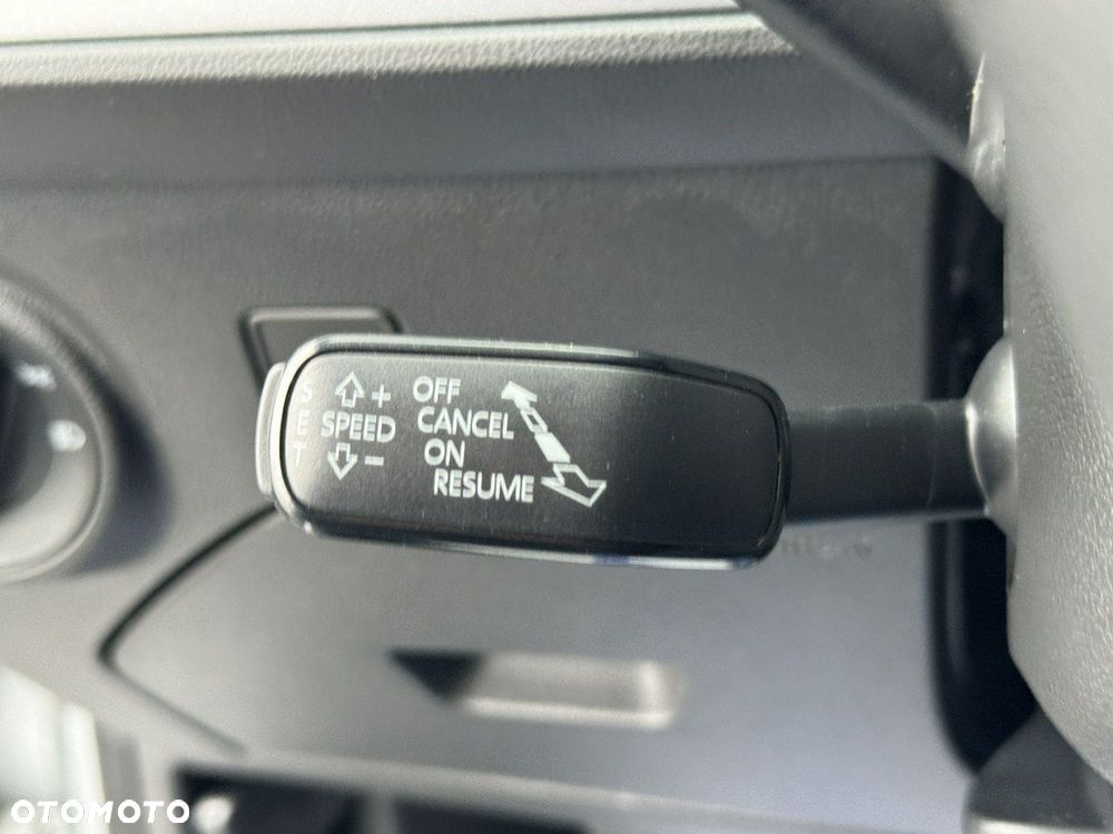 Seat Leon 2.0 TDI DPF Start&Stop DSG FR - 26