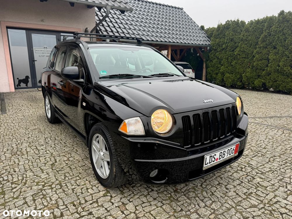 Jeep Compass 2.4I 4x4 Sport - 3