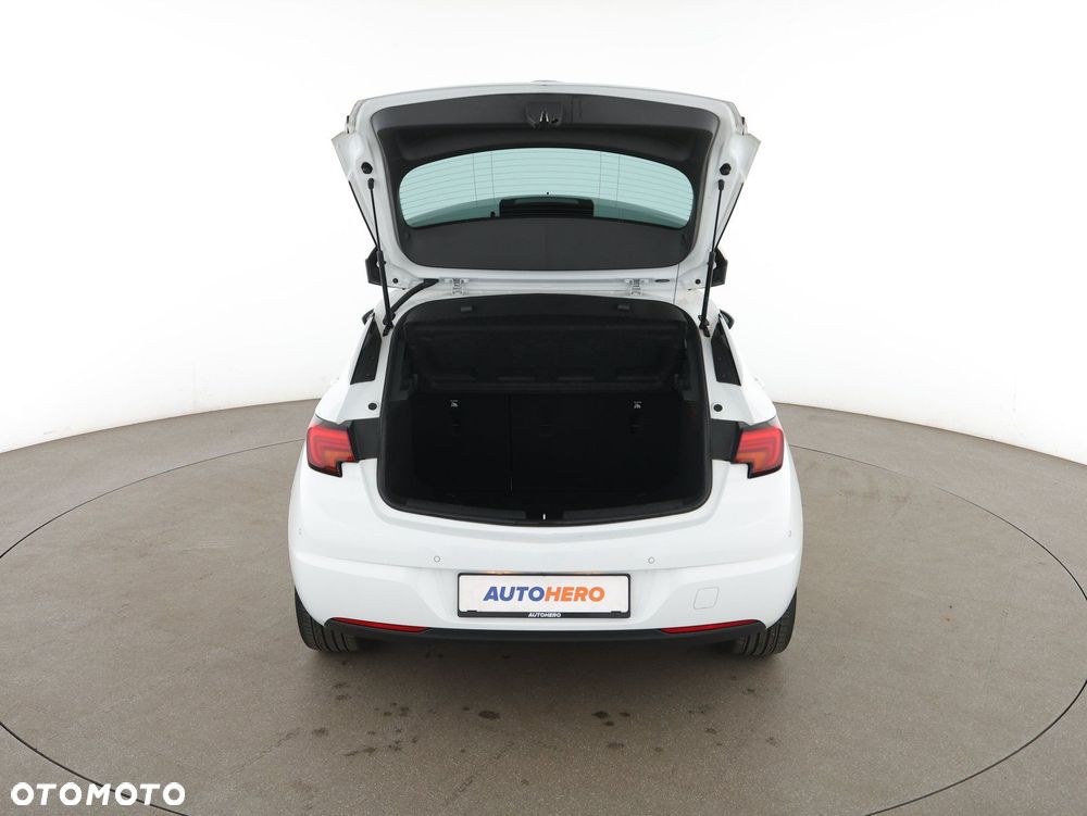 Opel Astra - 28