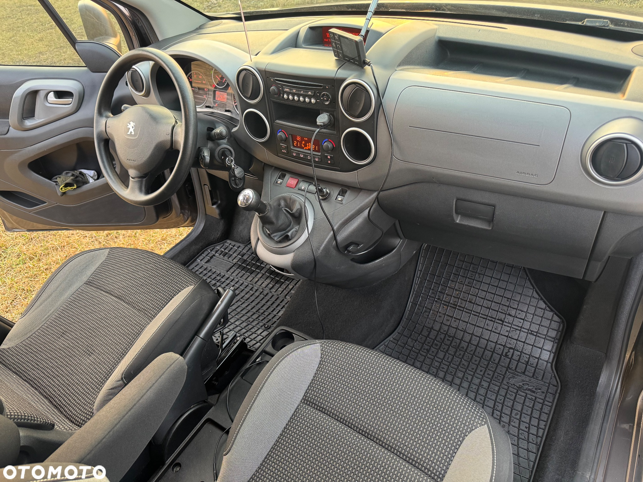 Peugeot Partner - 10