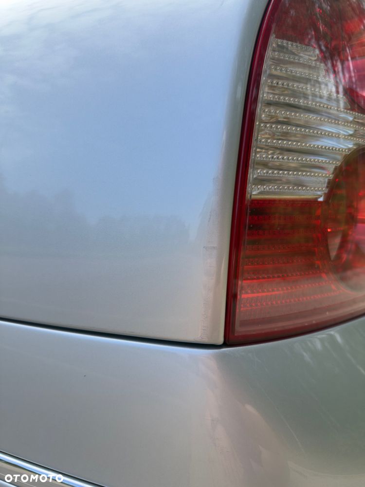 Volkswagen Passat 2.3 V5 Highline - 19