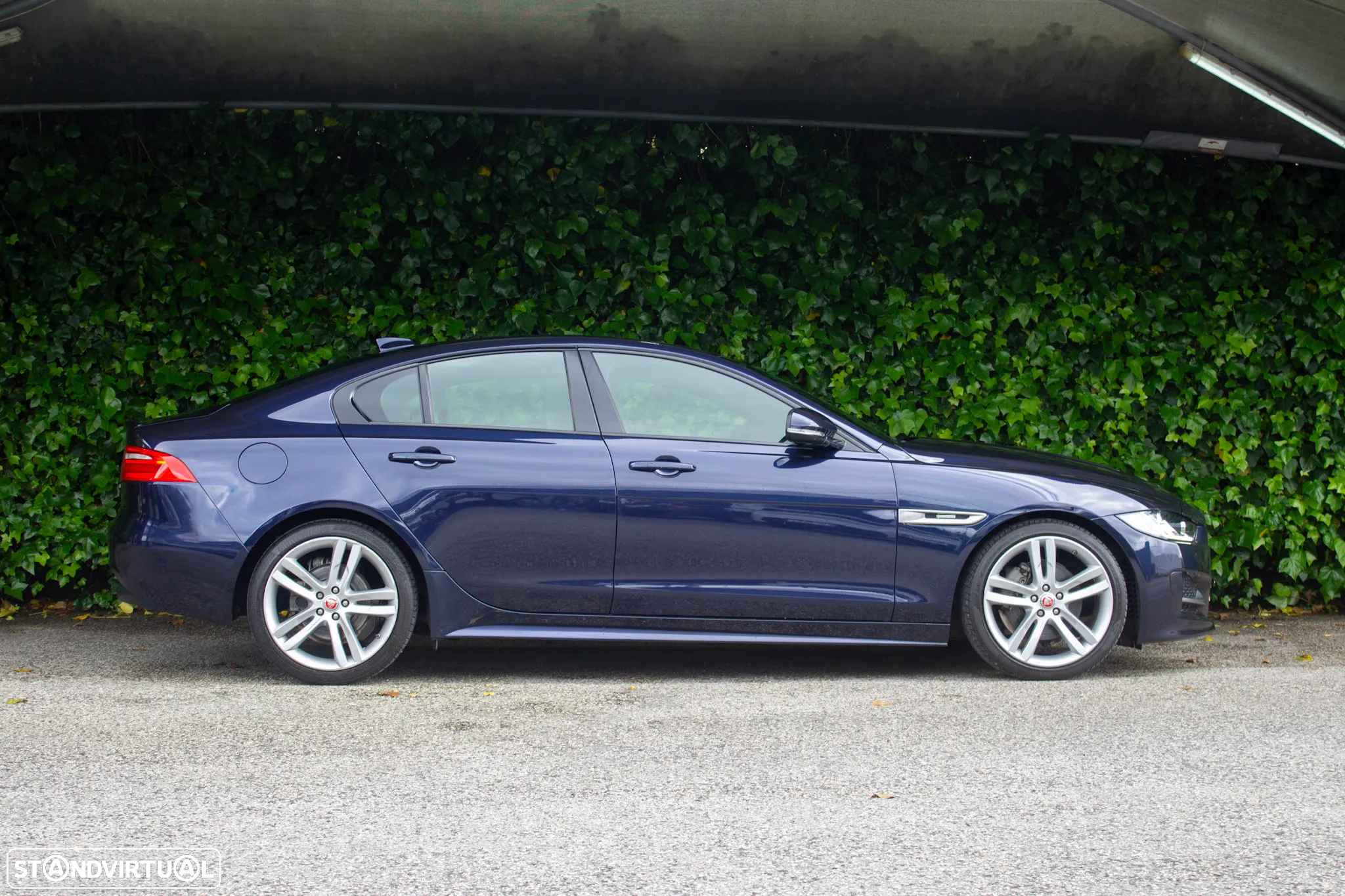 Jaguar XE 2.0 D R-Sport Aut. - 6