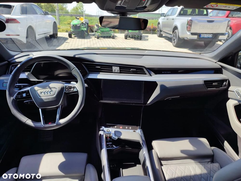 Audi e-tron 55 Quattro S Line - 26
