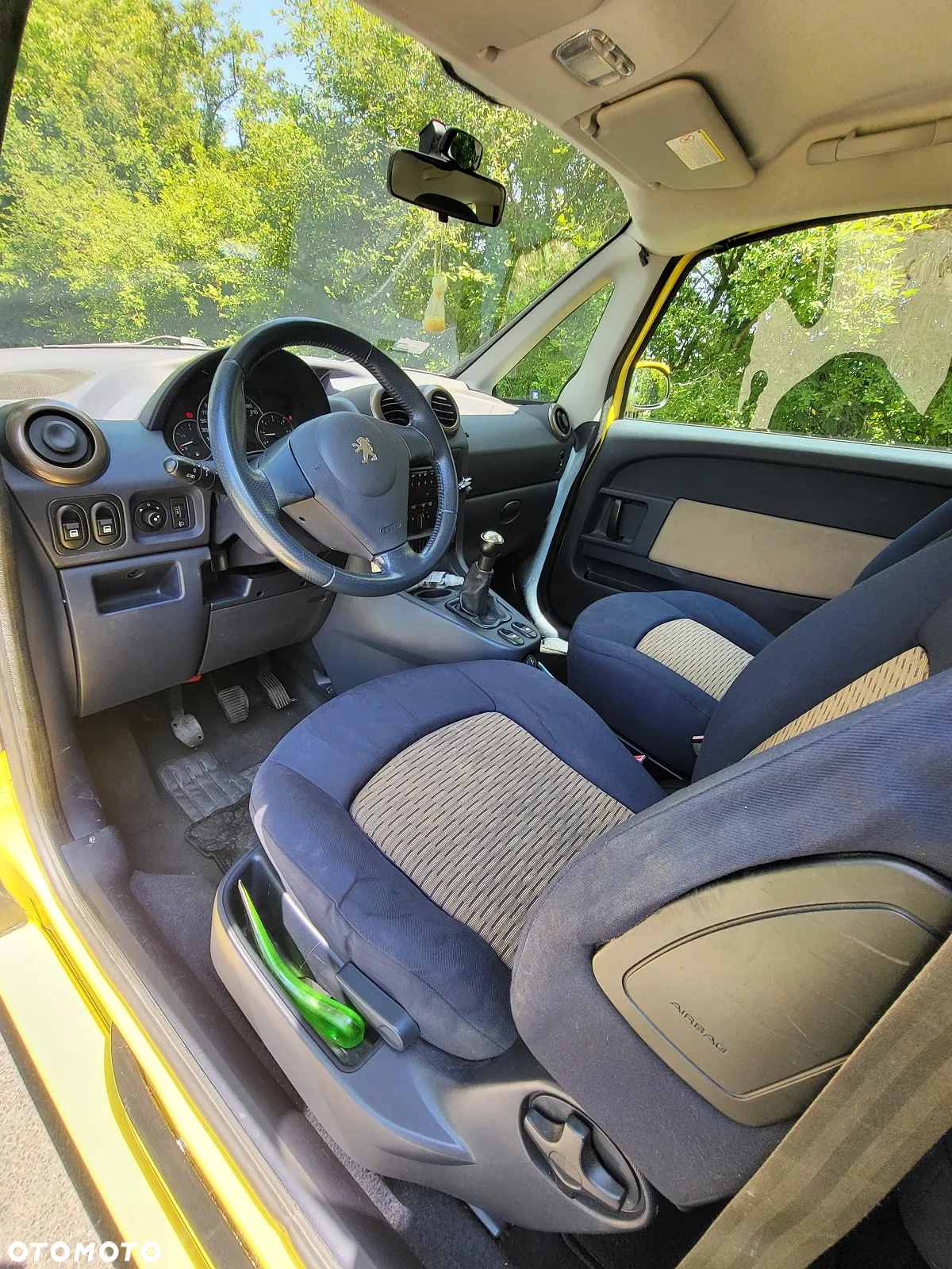 Peugeot 1007 - 10