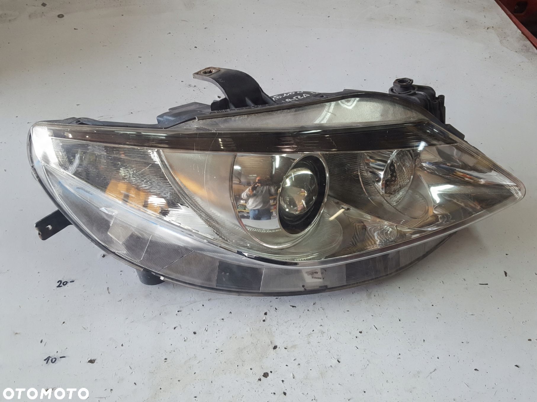 SEAT IBIZA 4 IV 6J FR 08-12r LAMPA XENON PRAWA PRZÓD ANGLIK - 1