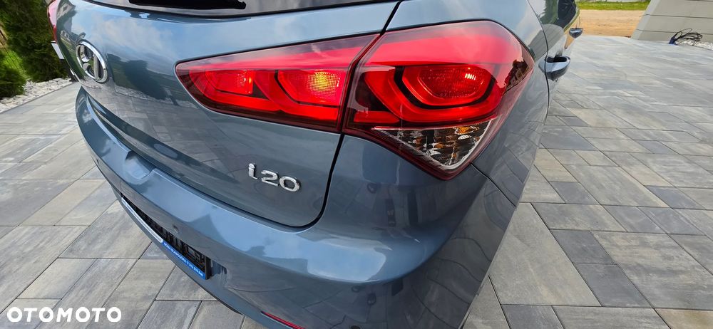 Hyundai i20 1.2 BlueDrive Go - 24