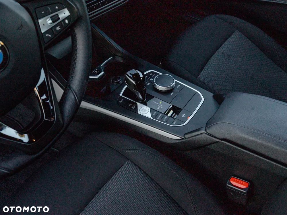 BMW Seria 1 118i Advantage - 10