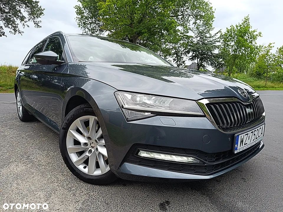 Skoda Superb 2.0 TDI Ambition DSG - 10