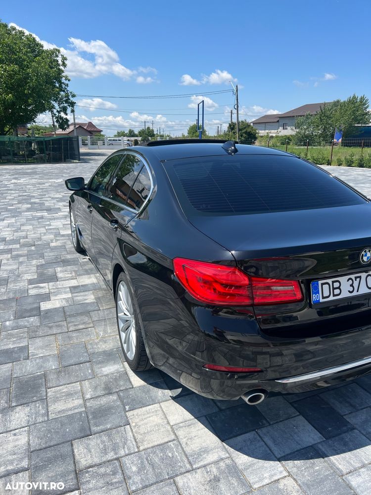 BMW Seria 5 530d AT - 13
