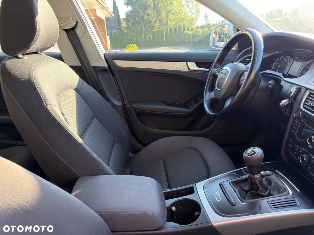 Audi A4 Limousine 1.8 TFSI Ambiente - 37