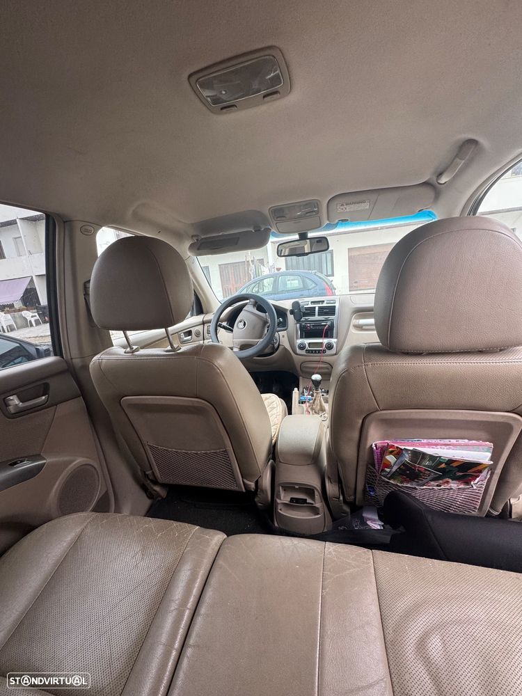 Kia Sportage 2.0 CRDI VGT EX 4WD - 11