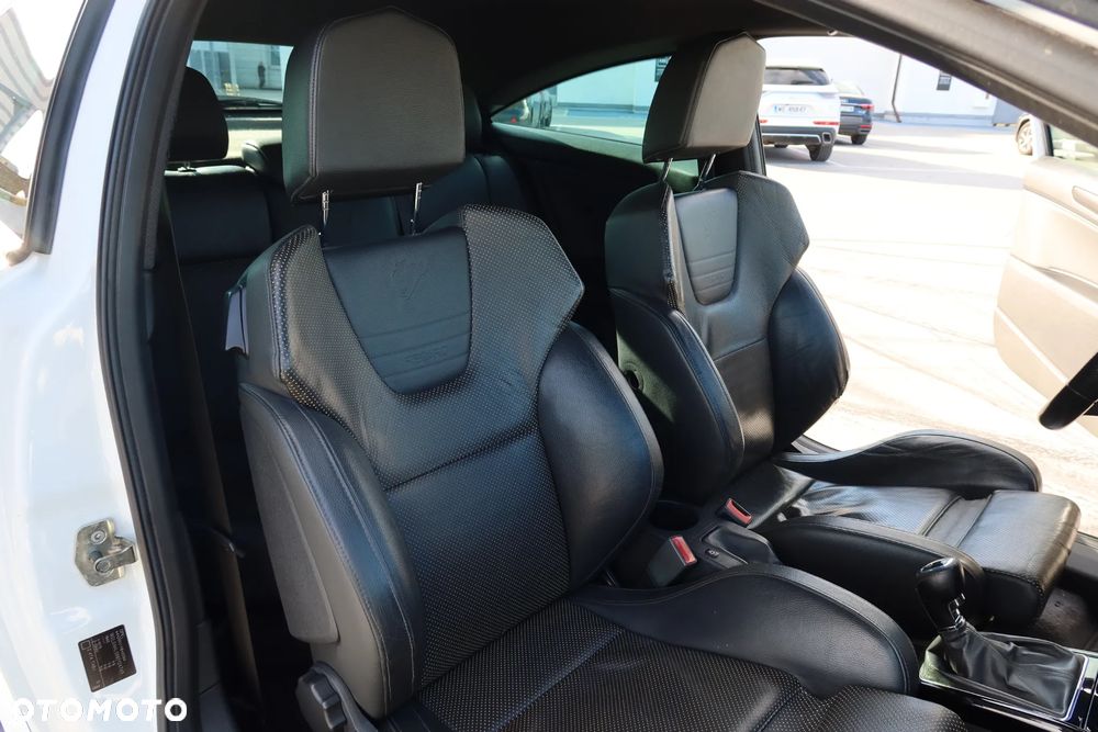 Opel Astra OPC Nürburgring Edition - 12