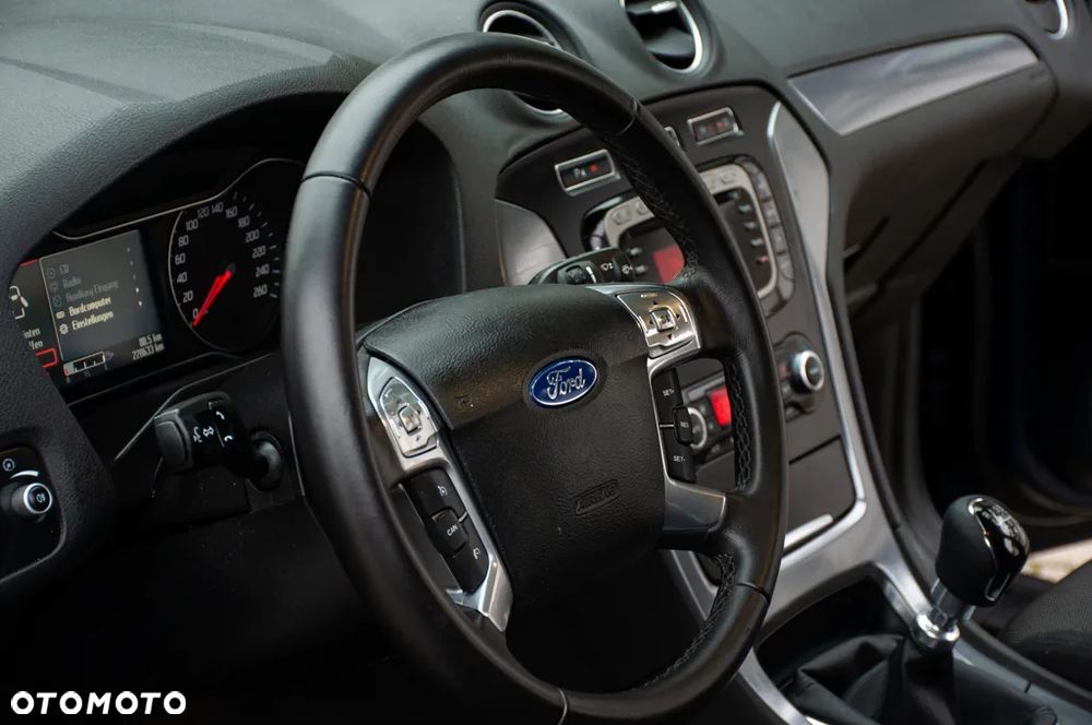 Ford Mondeo 2.0 TDCi Titanium S - 36