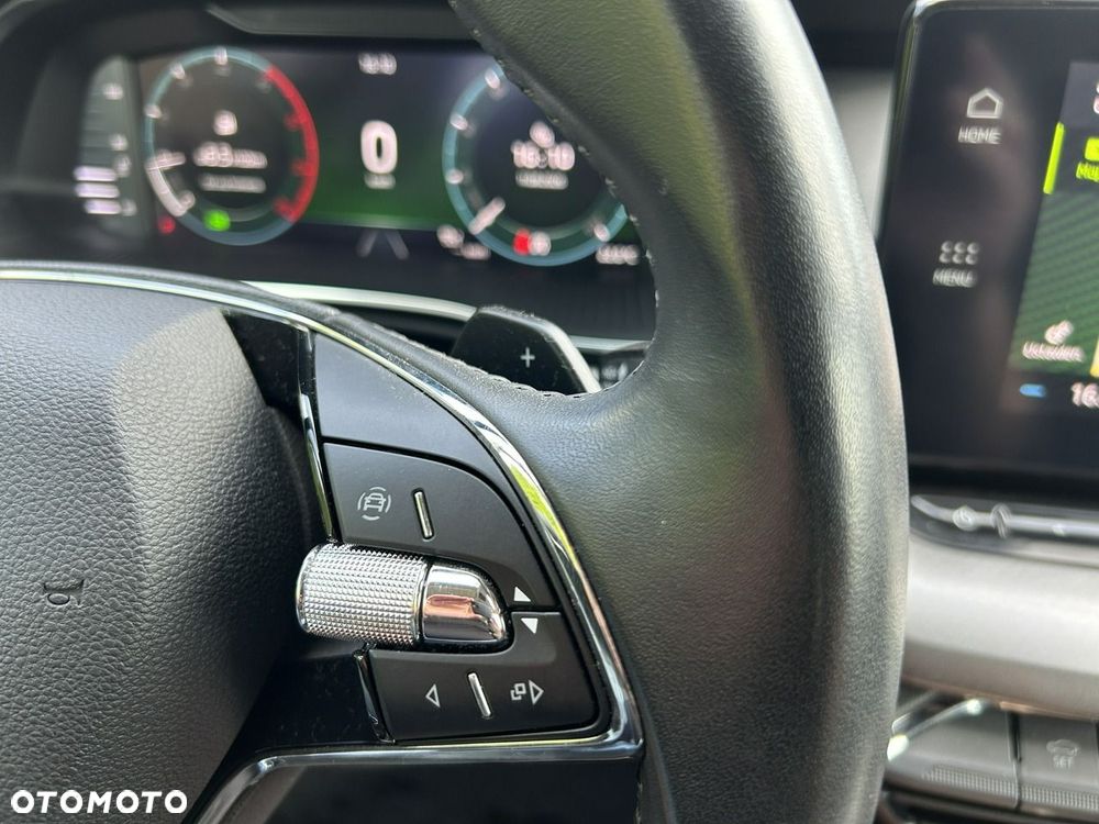 Skoda Octavia 2.0 TDI DSG Ambition - 29
