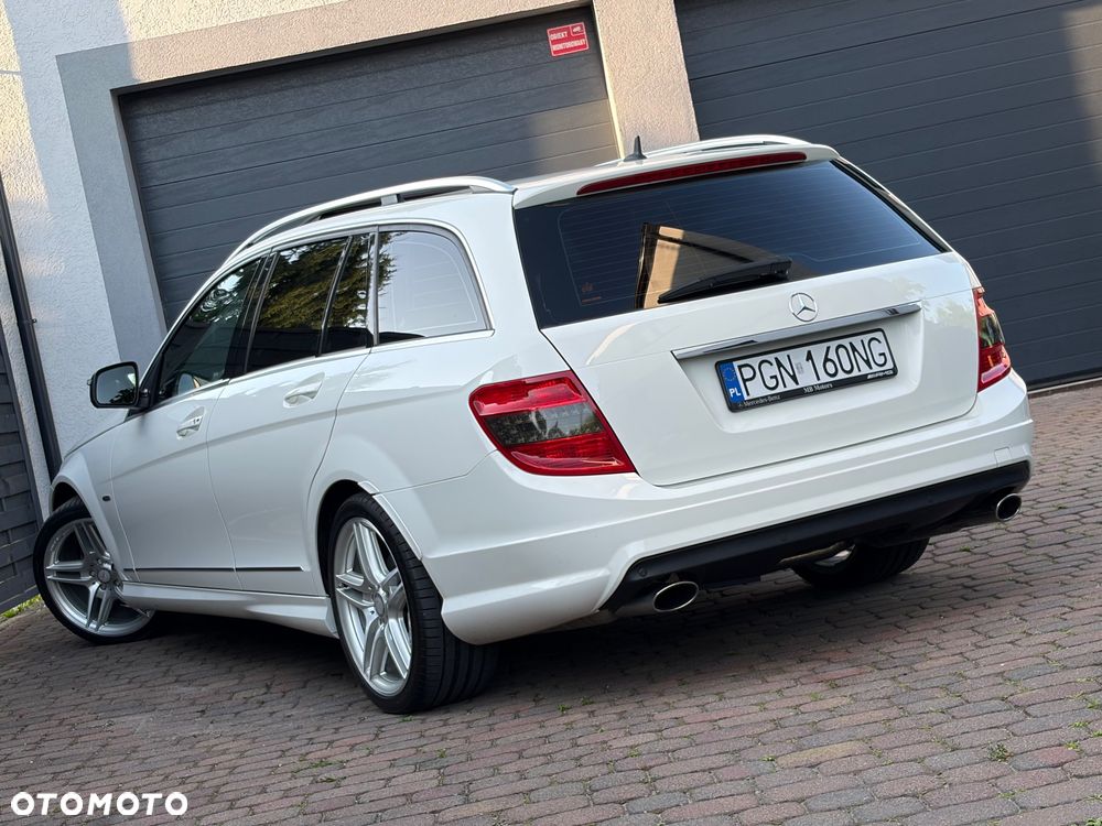 Mercedes-Benz Klasa C - 23